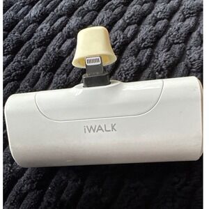 iWALK Link Me 4 Portable Charger 4500mAh White iPhone Power Bank DBL4500L